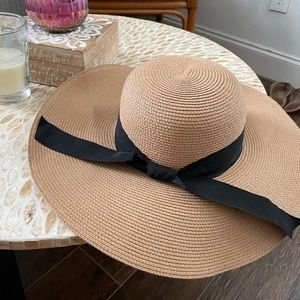 Floppy UPF50 Wide Brim Sun Hat